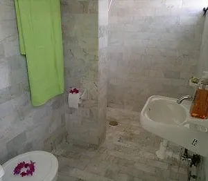 Orquideas 2*, Cancún México
